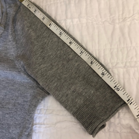 Banana Republic Grey Short Sleeve Light Sweater M - Picture 11 of 12
